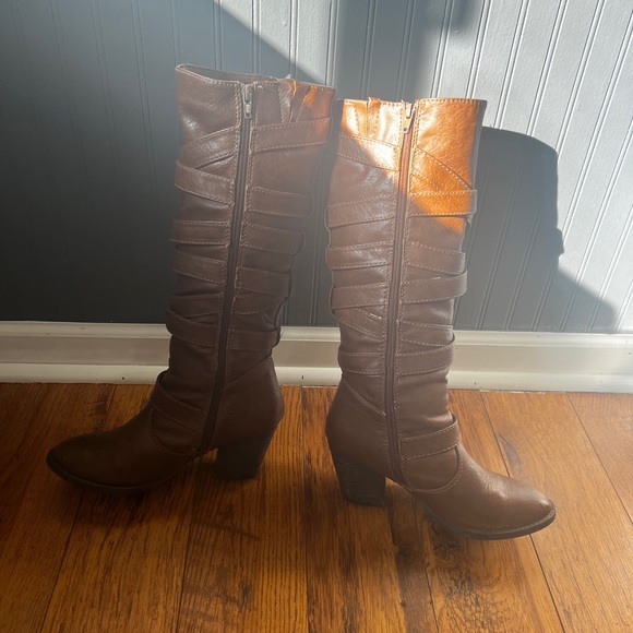 Women’s Fall Boots Buckle Strap Polyurethane size 9 brown heel - Picture 6 of 12